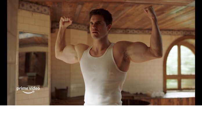 Is Robbie Amell Related To Tom Cruise