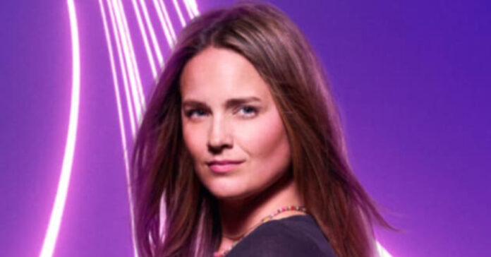 Laurel Stucky Lesbian